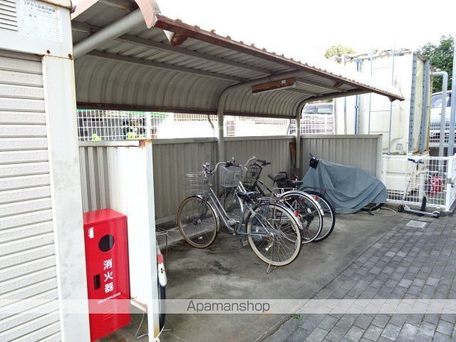 マンションPINOIIの外観写真