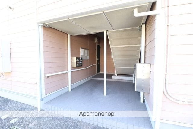 プレミールASO I C棟の玄関写真