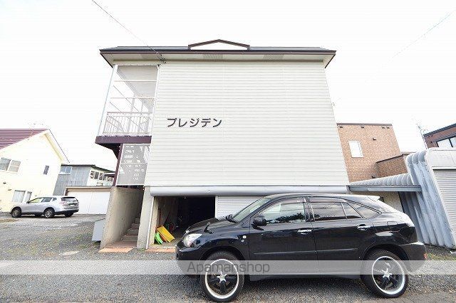 プレジデント花川の外観写真
