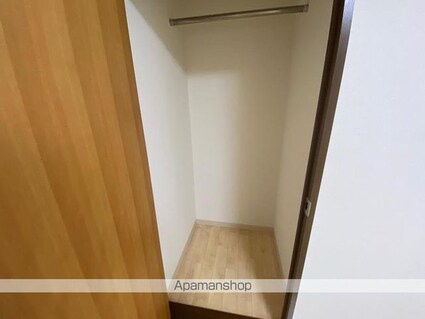 フォブール吉峰Ａ[2LDK/57.95m2]の収納