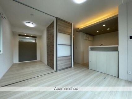 ＤＭＫー２３[1LDK/32.79m2]のリビング・居間1