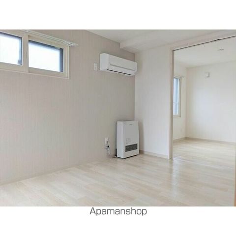 サクラブール栄通の内装写真