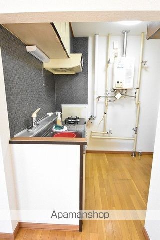 新琴似6−16 アパートの内装写真