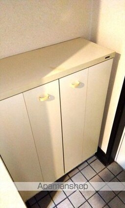 和歌山県和歌山市新中島[1K/20.57m2]の収納