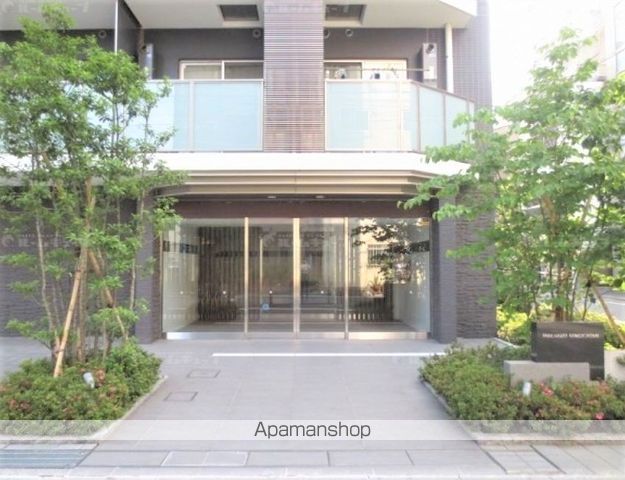 パークハビオ上野3丁目の玄関写真