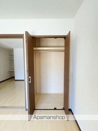和歌山県和歌山市三葛[1DK/32m2]の収納