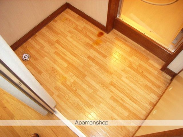 メゾン菊水元町の内装写真