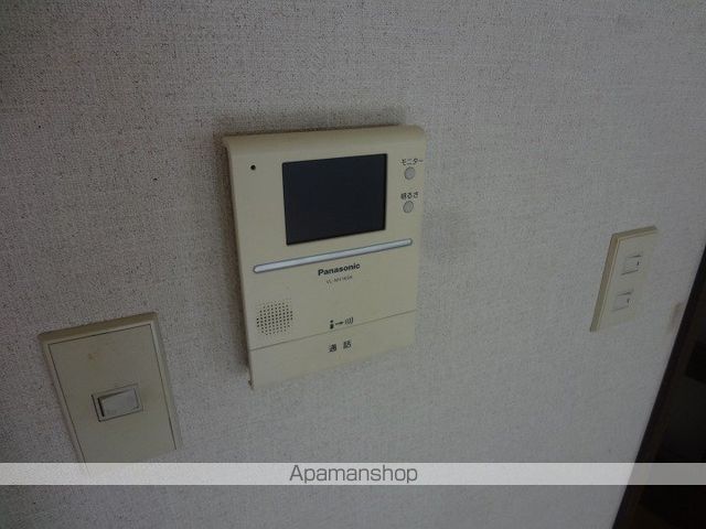 サンシャイン85の内装写真