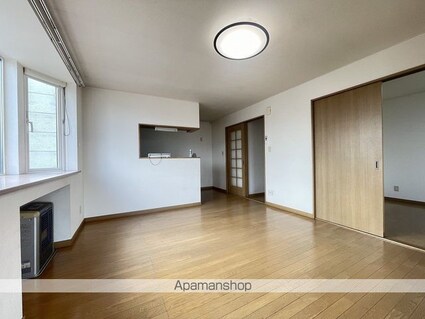 プレスト壱番館（プレストイチバンカン）[2LDK/57.9m2]のリビング・居間