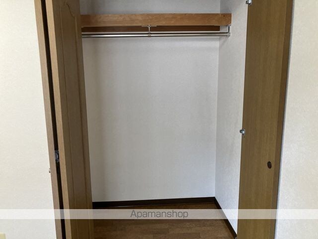 メゾン中堤[1K/24m2]の収納