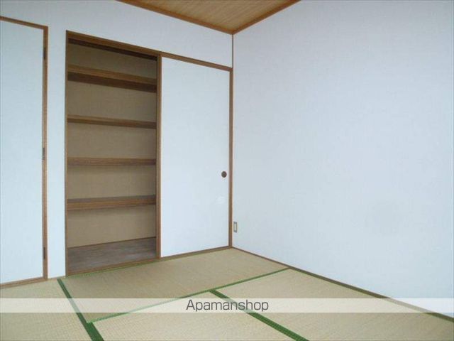 木の家 赤松の内装写真