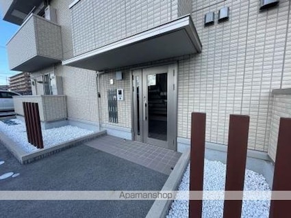 メゾン　ラフィーネⅡ[1LDK/40.27m2]のエントランス1