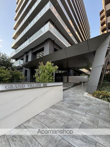 GRANDVILLASSEFUKUSHIMAの玄関写真