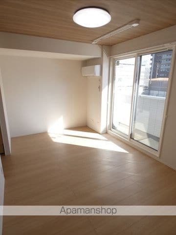 ディアライズ小郡船倉町 A棟の内装写真