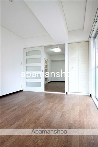 エクセルNAMBAの内装写真