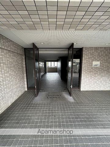 センチュリー浦和の玄関写真
