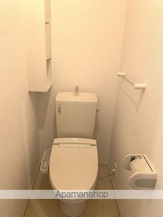 愛媛県四国中央市三島金子３丁目[2LDK/57.21m2]のトイレ