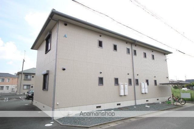 菊川市 2階建 築27年の外観写真