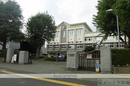 愛媛県松山市桑原１丁目[1LDK/46.09m2]の周辺8