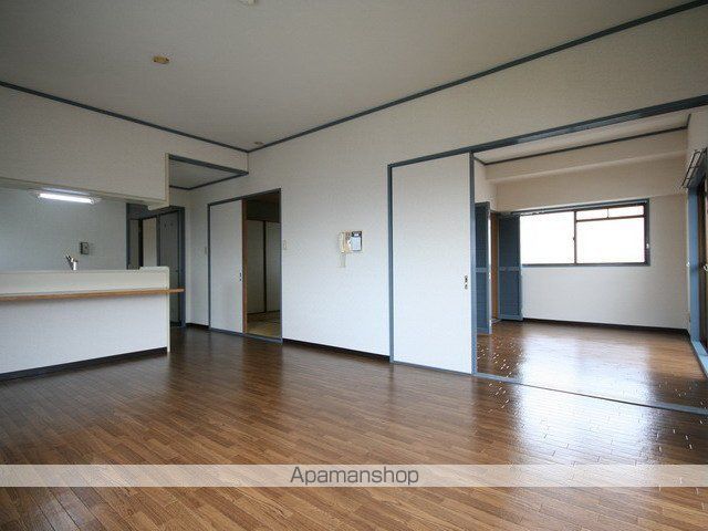 レジデンス桜の町の内装写真