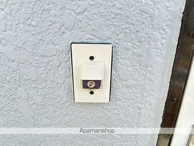 メゾンサンクの玄関写真