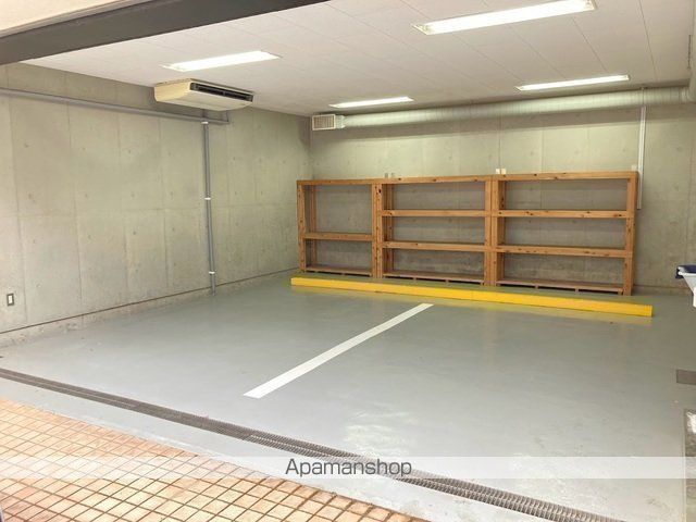 東急田園都市線 二子玉川駅 徒歩7分 3階建 築27年の周辺写真