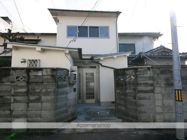 蛍池中町3-8-8-2