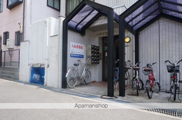 スタジオ108レザン中桜塚の外観写真