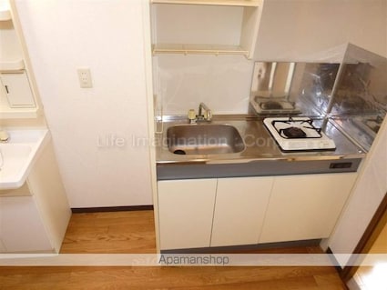 ルミエール吉岡[1K/26.4m2]のキッチン