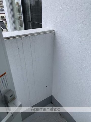 ラージヒル中の島の内装写真