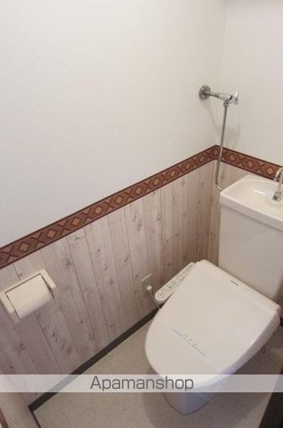 クリムゾン27の内装写真