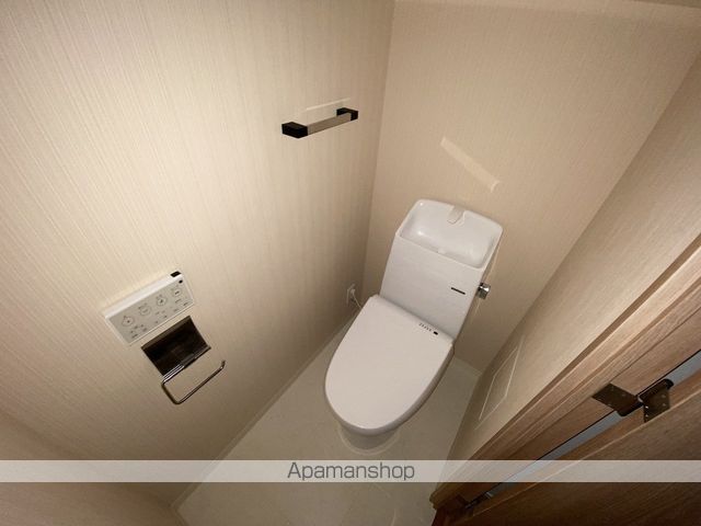 小田急伊勢原駅前マンションの内装写真