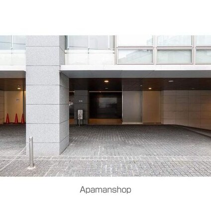 ストーリア赤坂[2LDK/70.22m2]のエントランス1