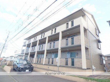 グランドセントレア８８８　Ａ・Ｂ[1K/33.32m2]の外観2