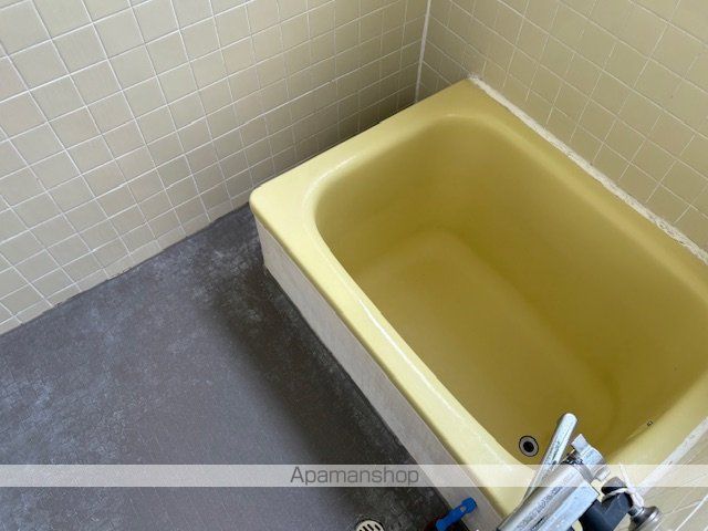 朝日町東1丁目 賃貸住宅の内装写真