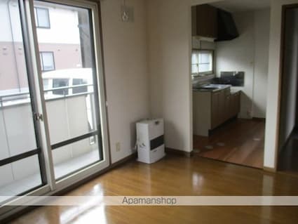 ハイカムール鷹清水　Ｂ[2K/35.6m2]のリビング・居間