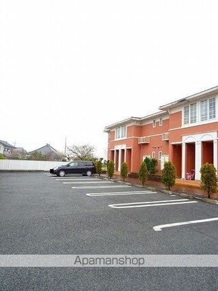 東京都あきる野市小川[1LDK/42.63m2]の駐車場