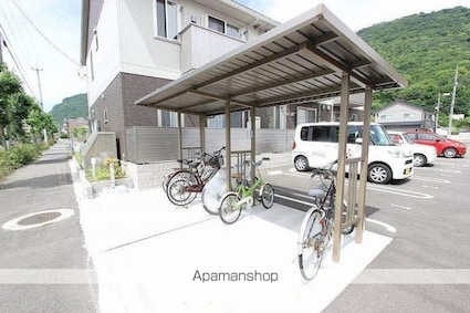 シャインポート屋島Ⅳ　Ａ棟[2LDK/56.15m2]の共用部3