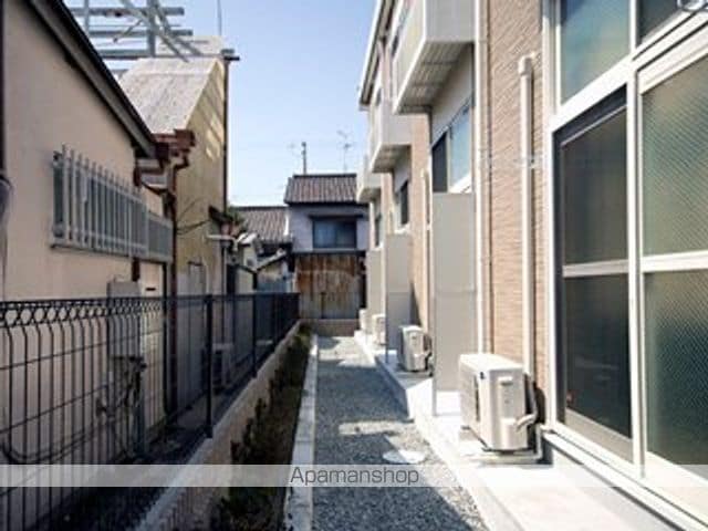 レオパレス六条の外観写真