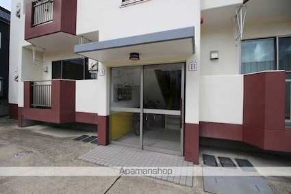 シャガール千富[1LDK/42m2]のエントランス