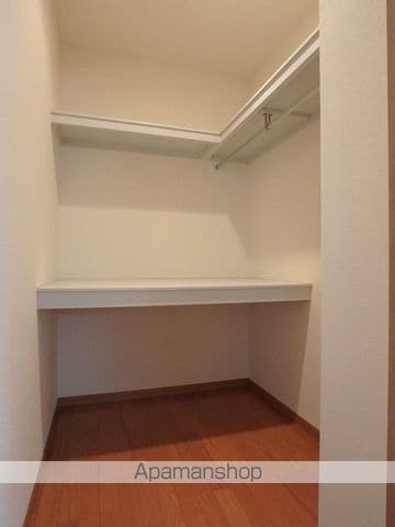 ニュータカシヤの内装写真