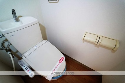 キングス・コート（ＫＩＮＧ’Ｓ　　ＣＯＡＴ）[2LDK/51.66m2]のトイレ