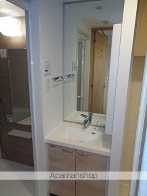 ルーブル三軒茶屋伍番館[1K/25.52m2]の洗面所