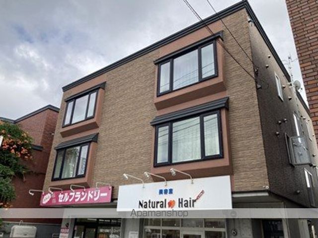サンピア福住2-3の外観写真