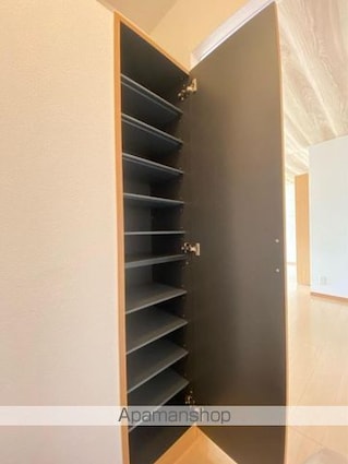 ファミール木村[1LDK/49.31m2]の内装3