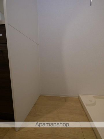 セレニテ福島カルムの内装写真