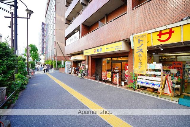 メイクスデザイン新宿の周辺写真