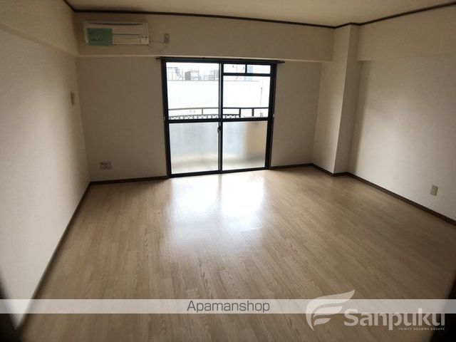 アメニエス萱町の内装写真