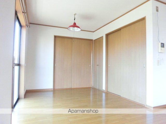 YONEIの内装写真