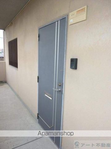 ユーミーFIIの玄関写真